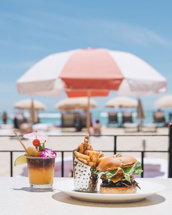 Waikiki Cocktail Bar Mai Tai Bar Waikiki